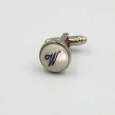 Cufflink W